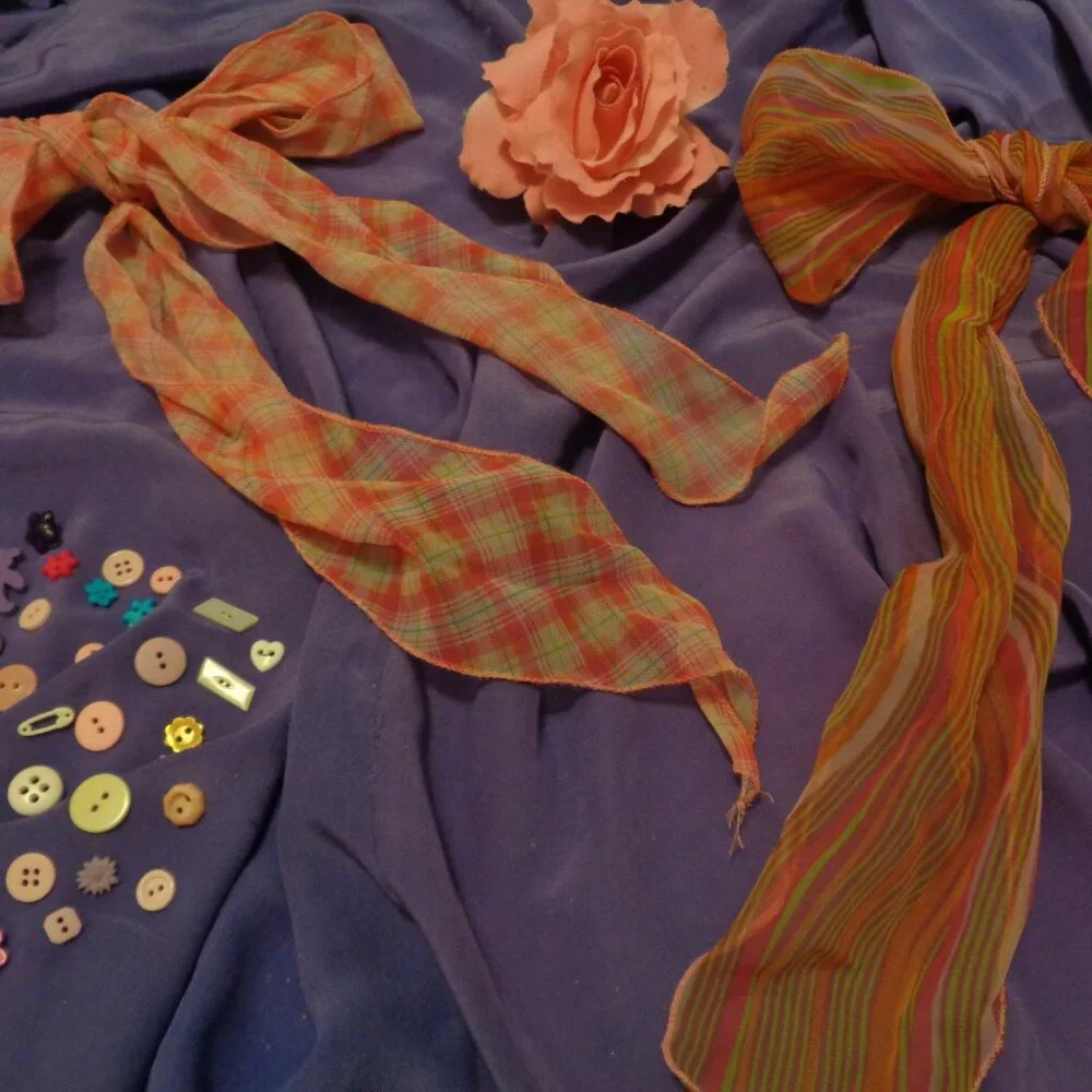 RETRO BUTTONS & BOWS LOT buttons bows